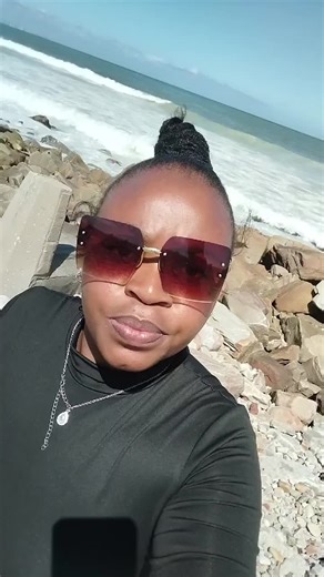 ladymtp (@angelinabatlang)’s videos with Uyena (Live) - Sjava