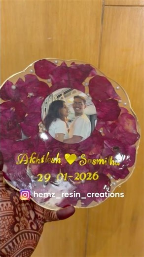 Custom Resin Couple Frame | Preserving Memories Forever
