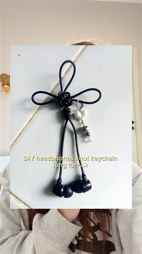 DIY old headphones knot keychain (long tutorial) ⭐️