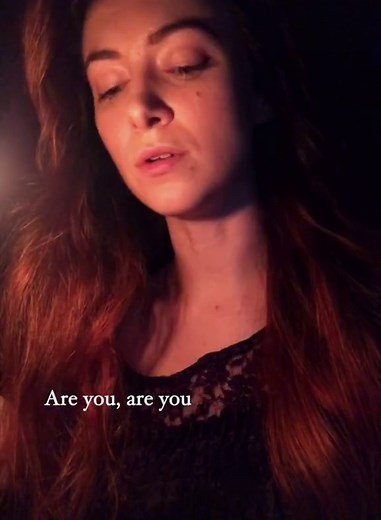 Chloe Cherry and Serene Siren Singing 'The Hanging Tree'