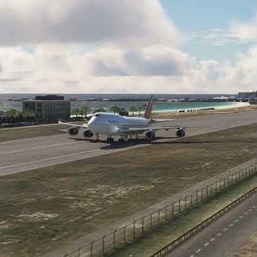 INSANE TAKEOFF! B747-8 vs Courchevel’s Short Runway #planespotting #viralvideo