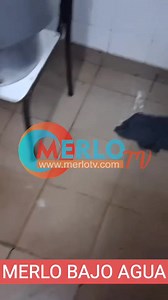 MERLO BAJO AGUA‼️ La mayoría de los barrios se encuentran abnegados, el agua entró en los hogares, y la alerta de tormenta sigue, estos son algunos videos que fueron enviando los vecinos. Se recomienda no salir y mantenerse en resguardo. Como duele ver nuestro distrito en esta situación de abandono. | Merlo TV