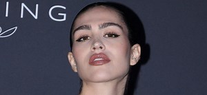 Amelia Hamlin In Purple Lace Lingerie Suffers From 'Jet Lag'