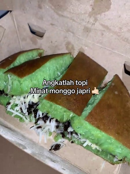 Terangbulanya kakak 6000 an aja cocon untuk menemani segala acara kalian 🥰 bisa dibuat untuk tumpangan berkat , tahlilan tironan, syukuran dll Pesan langsung dm saja 📞 #fyp #terangbulanatharrazka #kuliner #bjn24jam