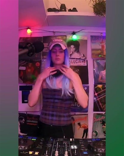 🎧 Baby Monet – Live on W1 Radio Techno with taste.