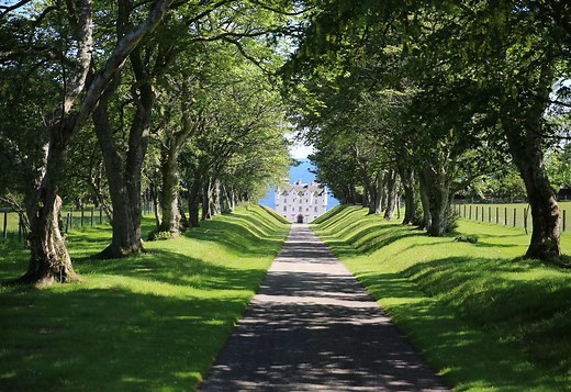 Dunbeath Castle and estate 'under offer' – and so is Glutt