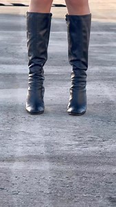 668K views · 14K reactions | Nothing to see here . . . #explore #reels #relatable #explorepage #model | Ashley Carter | Facebook