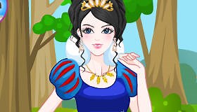Dress Up Snow White