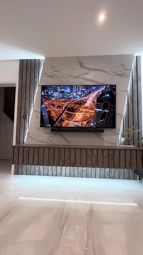 Installing Marble-Patterned Wall Panels in Modern Interiors