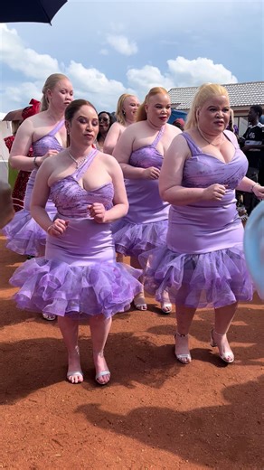 malebza Lee (@lebolebza417)’s videos with original sound - TRENDING𓃶