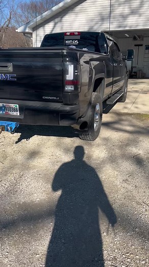 Im my opinion one of the best sounds #gmc #denali #duramax #wcfab #nxtlvlmotorworx