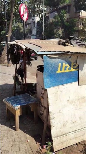 A Father-Son's Journey to a Cobbler in Colaba (2026)‪@livefully1959‬#livefullykids #shorts #parenting