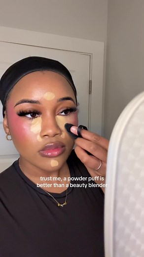 It makes my concealer look so good #fyp #makeuphacks #grwm #concealerhack