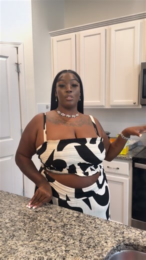 @braidsandbooking on Instagram: "It’s Sunday! What yall cooking???"