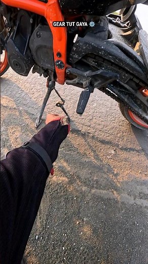 No mechanic needed… I AM the mechanic 😄 🧰 #ktmduke390 #rider