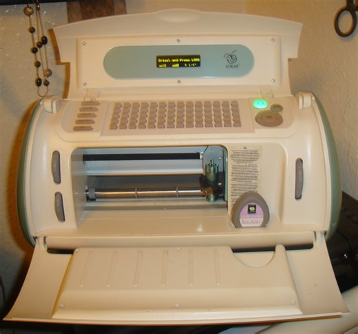 Using the Cricut Create: Money-Saving Tips, Tricks, and Ideas