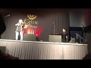 "Growling Old Man and Growling Old Woman","Jenny's Chickens", Cindy Thompson Fiddle