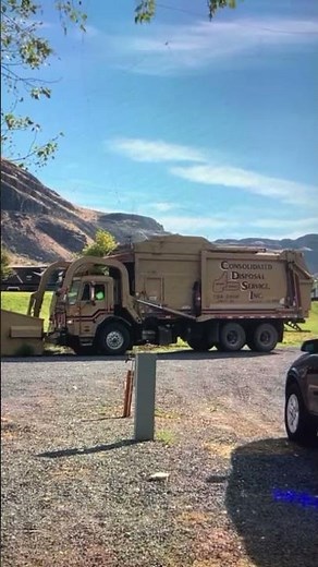 Consolidated Disposal Services Inc Garbage Truck Ephrata WA