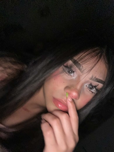 Tutorial de Maquillaje: Cómo Ser una Muñequita de Alto Impacto