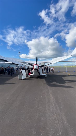 @airnz will trial a BETA ALIA CX300, the first electric aircraft to carry the NZ name, over the next four months. The programme was launched at Hamilton Airport. #tourism #aviation @beta.aircraft | Travel Today NZ