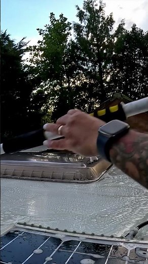Best Way To Clean Your Motorhome Roof With Muc-off #motorhomeaccessories