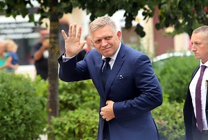 Robert Fico v Handlovej vyhlásil, že z atentátu nemá traumu | TVNOVINY.sk