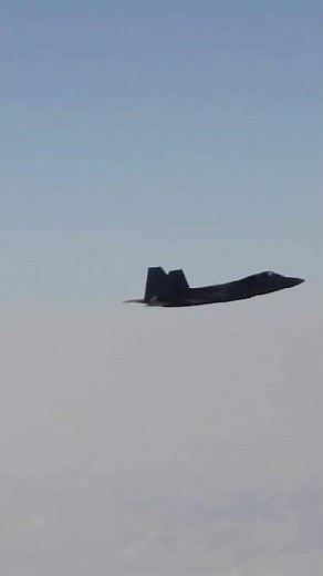 F-22 AIM 9M WSEP Missile Shoot