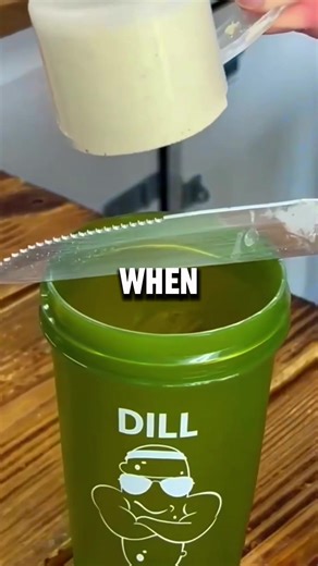 Olaf's Adventures at Disneyland Paris: New World of Frozen