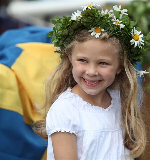 Swedish Children's Songs - Στίχοι En kulen natt