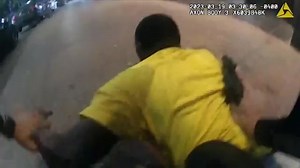 Bodycam video shows police catching suspect in fatal spring break shooting on Ocean Drive - WSVN 7News | Miami News, Weather, Sports | Fort Lauderdale
