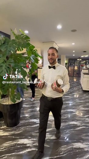 Pizza nutella fruit #pizza #nutella #akbou #oiseaubleu #explore