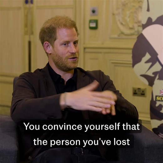 🎥 Watch: Emotional Prince Harry tells army widow ‘you don’t have to stay sad’ Duke of Sussex recalls grieving for his mother as Nikki Scott describes telling her children their father had been killed in Afghanistan 🔓WhatsApp Channel followers can read this article for free Sign up here for daily free-to-read articles ⬇️ https://www.whatsapp.com/channel/0029VaIvUGrBVJl9cUsSf83y | Telegraph Royal Family