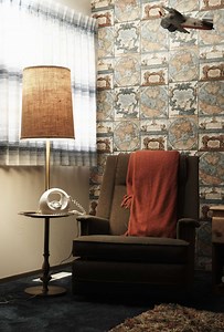 How to Clean a Yellowed Antique Fiberglass Lampshade