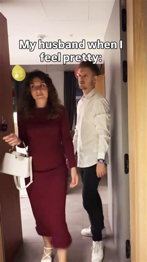 He just has a distorted definition of beauty.#couples #humor