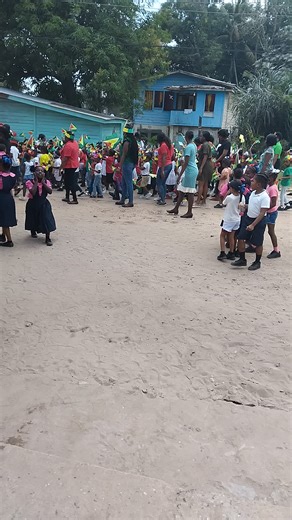 big brother in law and he has (@alien.dancer3)’s videos with original sound - big brother in law and he has