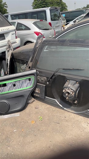 Modification de land cruiser Prado 1999 en 2025