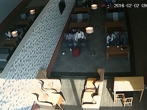 Somalia Daallo Airlines Bombing Video: Surveillance Footage Shows Suspected Suicide Bomber Before Attack