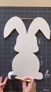 Make a cute buffalo check bunny for Easter! https://weekendcraft.com/easter/diy-plaid-painted-easter-bunny/ | Weekend Craft