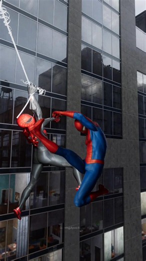 When Superior Spider-Man Meets Classic Spider-Man Mid-Air 💯🔥 PS5 #spiderman