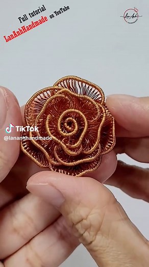 Learn 3D Rose Creation with Free Step-by-Step Tutorial