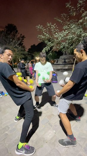 3.4K views · 47 reactions | 5b pinball with Gino and Alan in Lima, Peru at @latorta_espaciojuggling! I found the perfect track for this vid  - if you don’t know this banger please go listen to it ‘cause it’s such a classic 落 . : @vanessainline  . #juggling #malabares #pinball #pinballjuggling #pinballwizard #limaperu #collabpost #collab #thewho | Lucas Adverse - Juggler | Facebook