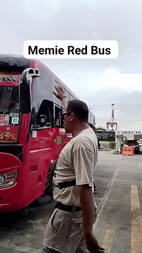 Memie Red Bus Angkol Darwin #followerseveryone #memiebus | Arellano Ramon Jr.