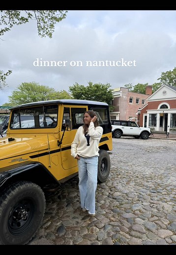Stylish Dinner Outfits for Nantucket Evenings