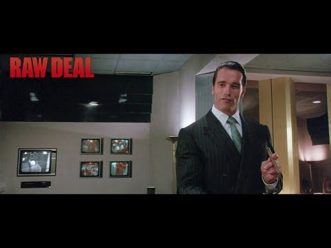 Schwarzenegger infiltrates the Mafia - Raw Deal (1986) HD