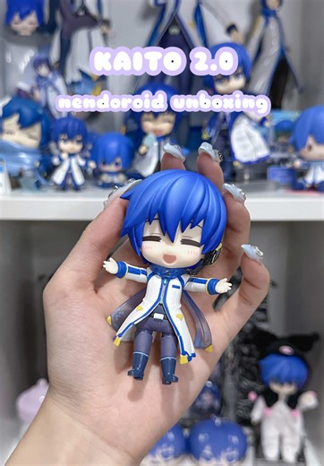 KAITO 2.0 nendoroid is finally here!! 💙🍦 he's so cute!! 🥹 what do u guys think? • • • #kaito #vocaloid #figure #unboxing #anime ౨ৎ kaito vocaloid anime figure collection collector unboxing