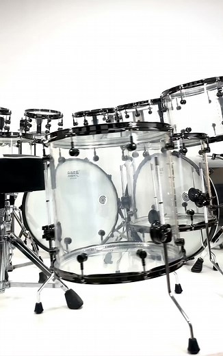 Play to your own beat with the stunning MORPHEUS Acrylic kit. The seamless shells offer plenty of strength and resonance for a loud and punchy sound. Gloriously transparent, these drums catch the light for a mesmerising visual appearance on stage. #drumporn #customdrum #drumpower #customdrumset #drumkit