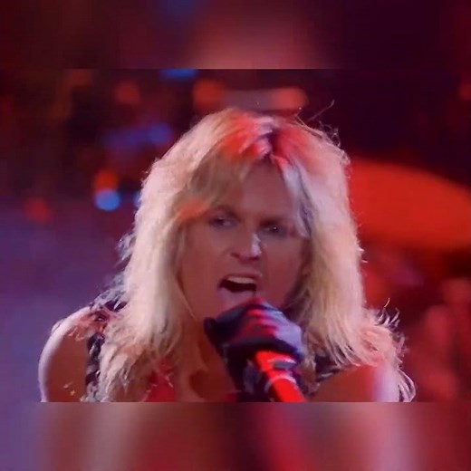 Mötley Crüe - Wild Side