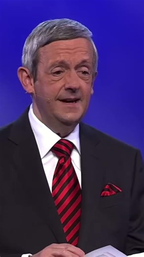 Unwavering Faith Despite Rejection | Pathway To Victory with Dr. Robert Jeffress