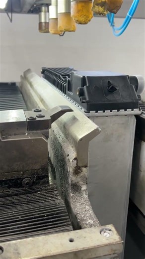 Agricultural Radiator Manufacturing – Radiator Tank Crimping Process#radiator manufacturing