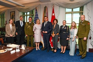 Laurynas Kasčiūnas susitiko su Christine Wormuth: JAV batalionas Lietuvoje – neterminuotam laikui